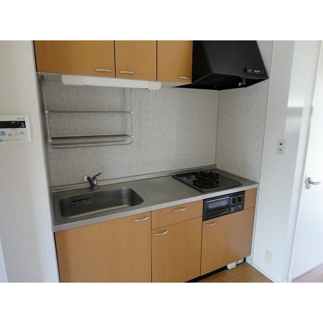 キッチン　料理好きにうれしい２口コンロのキッチンです