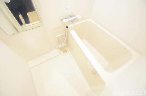 バス・シャワールーム　実際のお部屋と異なる場合がございます