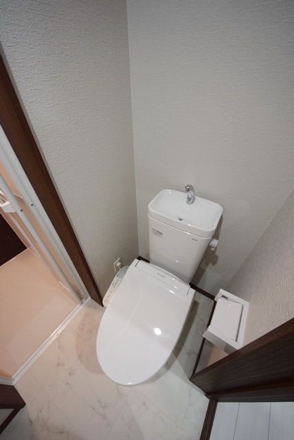 トイレ　他号室参考写真