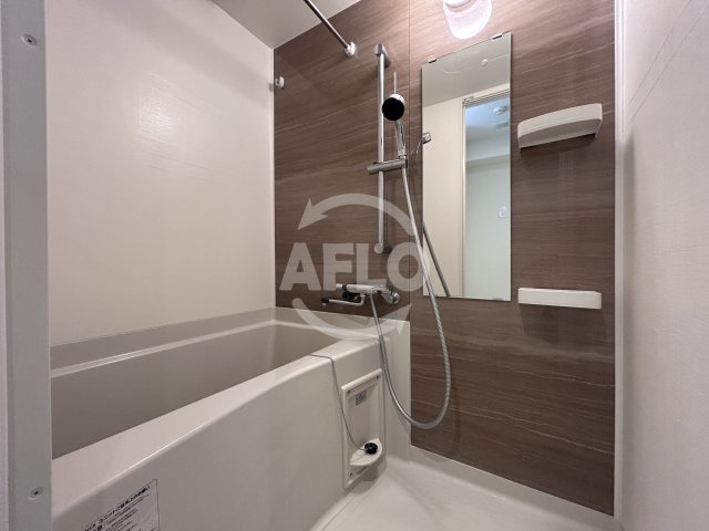 バス・シャワールーム　CREST　TAPP新大阪　浴室