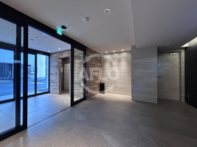 ロビー　CREST　TAPP新大阪　ロビー