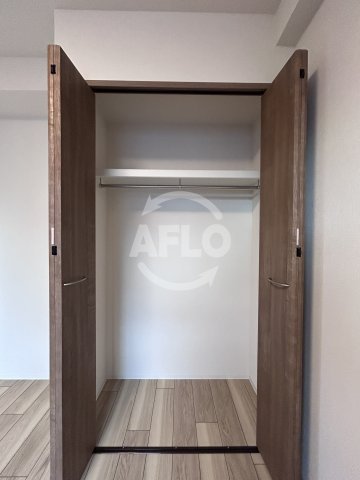 収納　CREST　TAPP新大阪　クローゼット