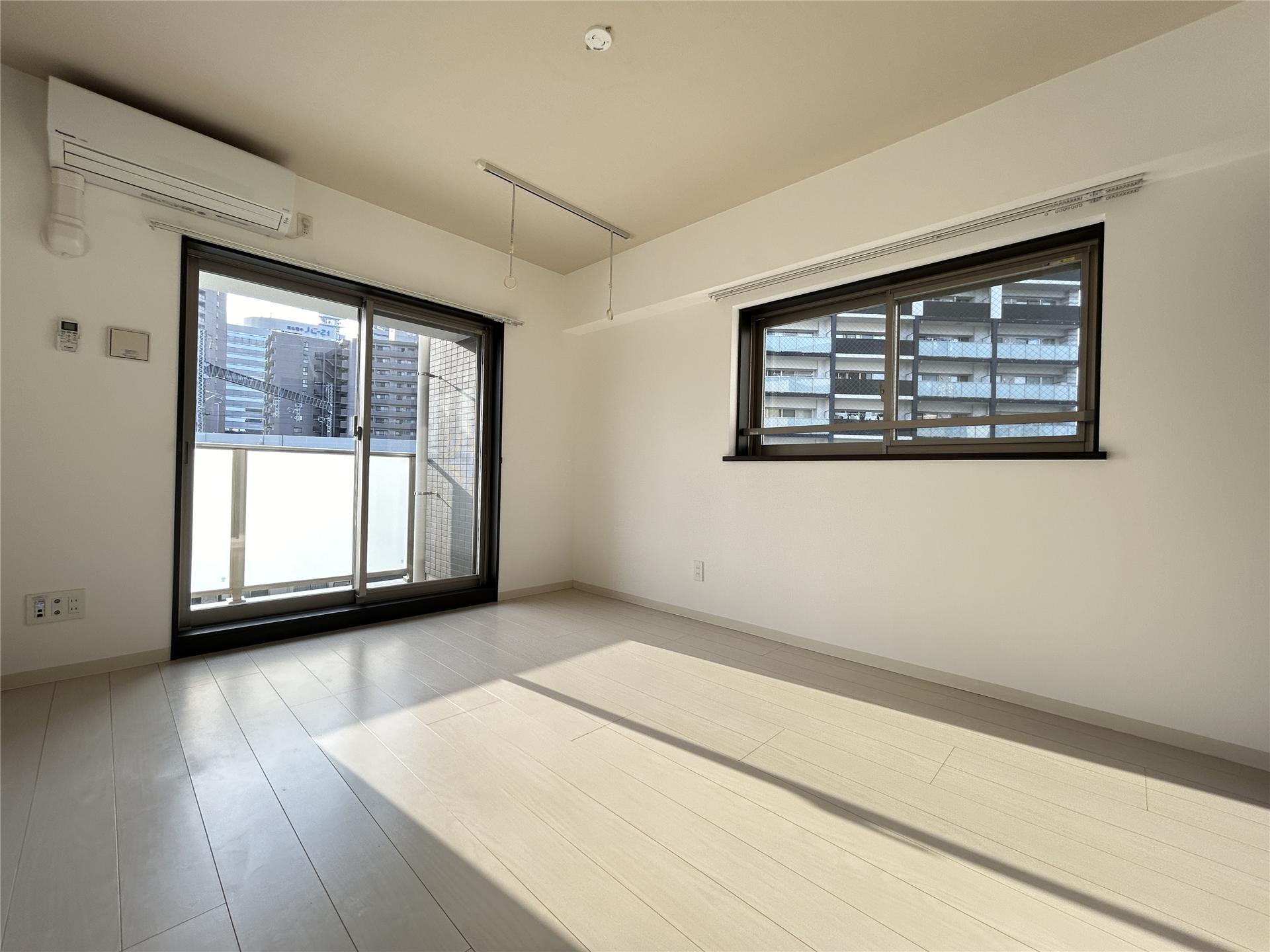 その他部屋・スペース　2面採光で明るい日差しが差し込むお部屋です