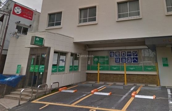 銀行　千葉信用金庫　幕張（銀行）まで80m