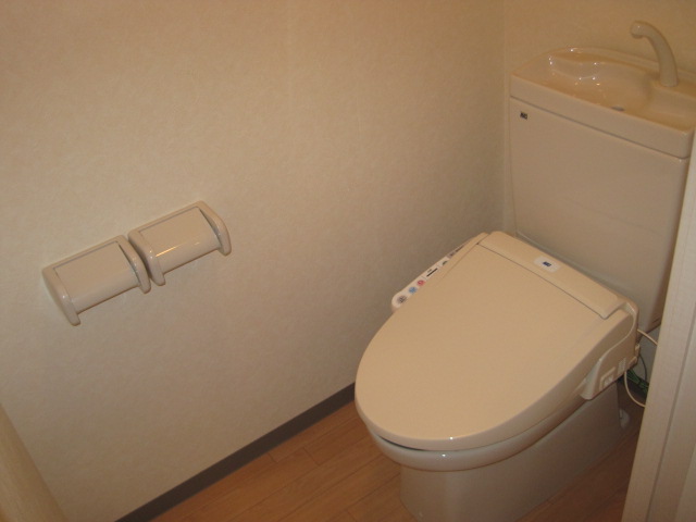 トイレ　同型タイプ