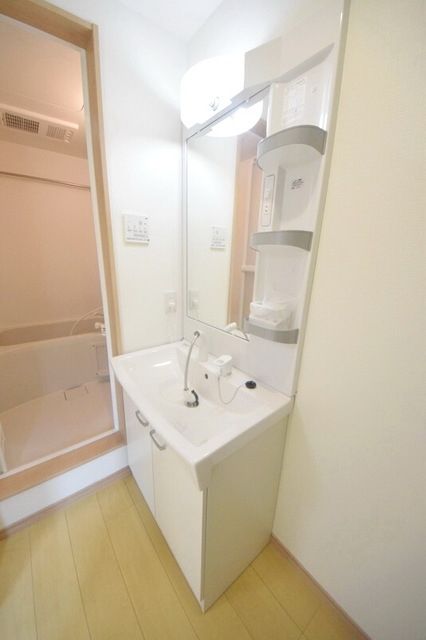 洗面設備　別部屋参考写真