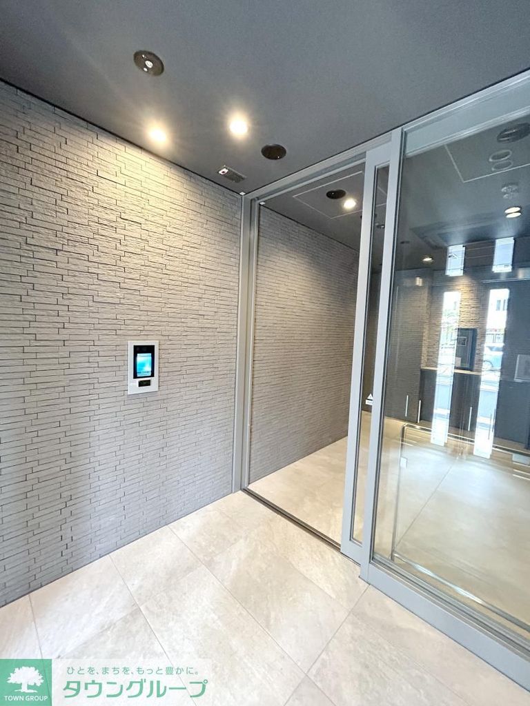 セキュリティ　エントランス