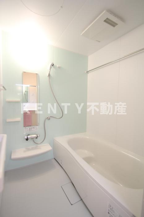 バス・シャワールーム　お風呂です