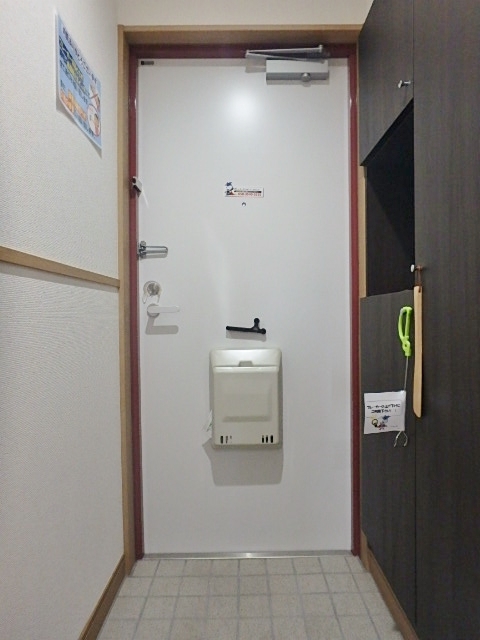 玄関　図面と現状に相違がある場合には現状を優先