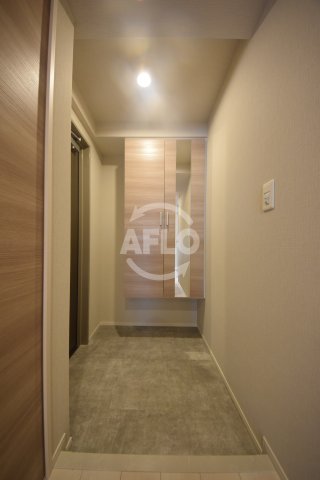 玄関　リアライズ天満橋　玄関