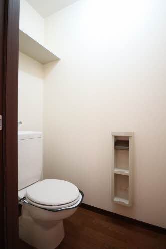 トイレ　１０３