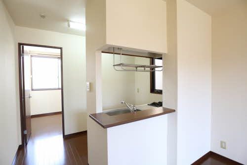 居室・リビング　１０３