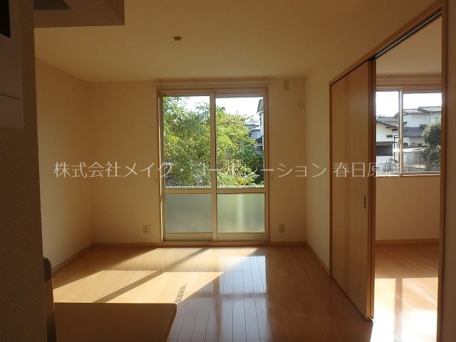 居室・リビング　写真は同型タイプ