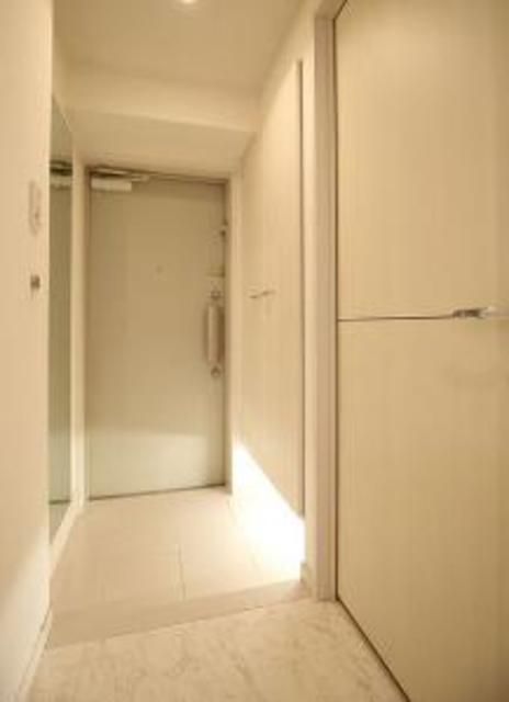 玄関　ラクラス麻布十番