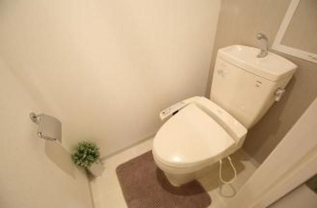 トイレ　ラクラス麻布十番