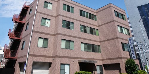 高校・高専　長尾谷高等学校梅田校（高校・高専）まで304m