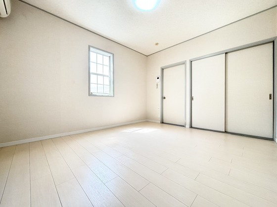 居室・リビング　リビング