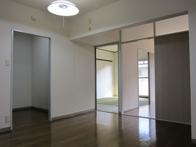 居室・リビング　居室1