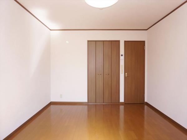 居室・リビング　内装