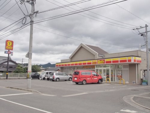 コンビニ　デイリーヤマザキ 広島川内店（コンビニ）まで280m
