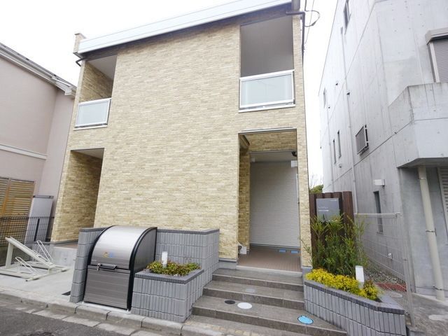 建物外観　★お部屋探しは、タウンハウジング多摩センター店へ★