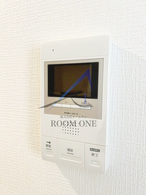 セキュリティ　モニター付きインターホンです。