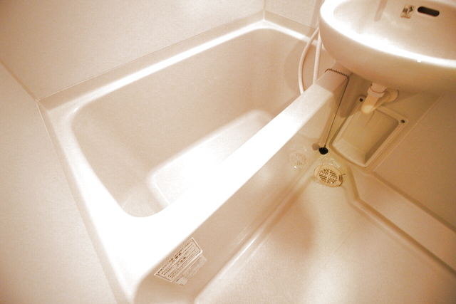 バス・シャワールーム　※写真は他号室です