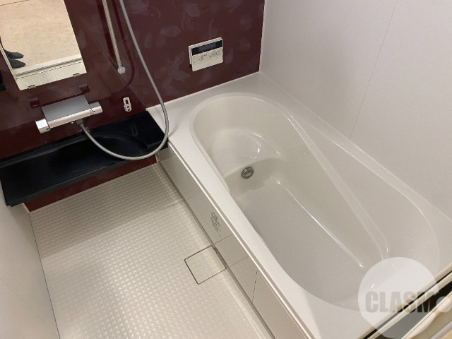 バス・シャワールーム　浴室乾燥機＆追焚機能付き広々バスルーム♪