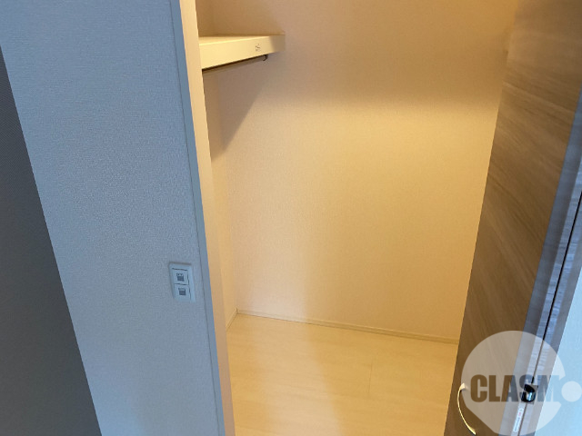 収納　ウォークインクローゼット