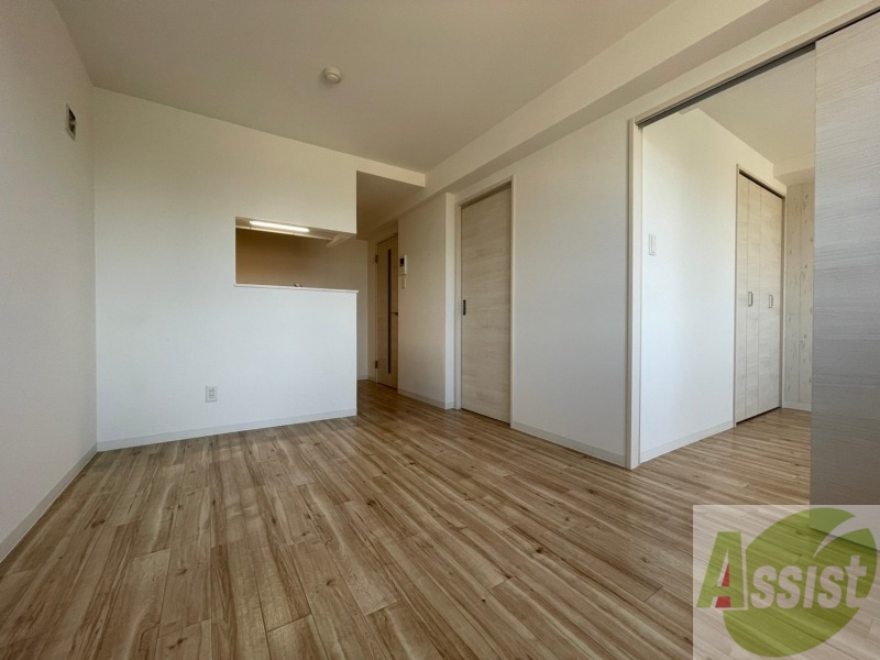 居室・リビング　広くてキレイなお部屋が広がっていて、充実した生活が送れそう。