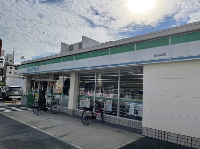 コンビニ　ファミリーマート（コンビニ）まで2436m