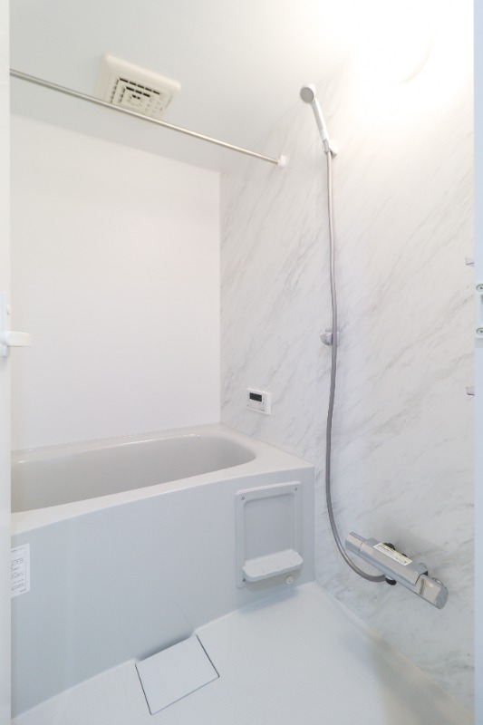 バス・シャワールーム　図面と現状に相違がある場合には現状を優先