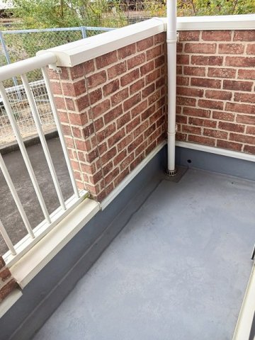 バルコニー　開放的で明るい空間を演出してくれるバルコニーです