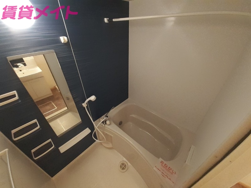 バス・シャワールーム　同型参考写真