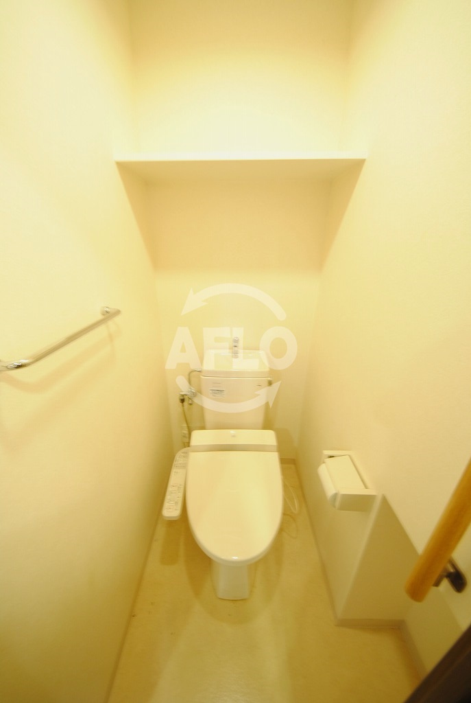 トイレ　Elfer天王寺　温水洗浄便座