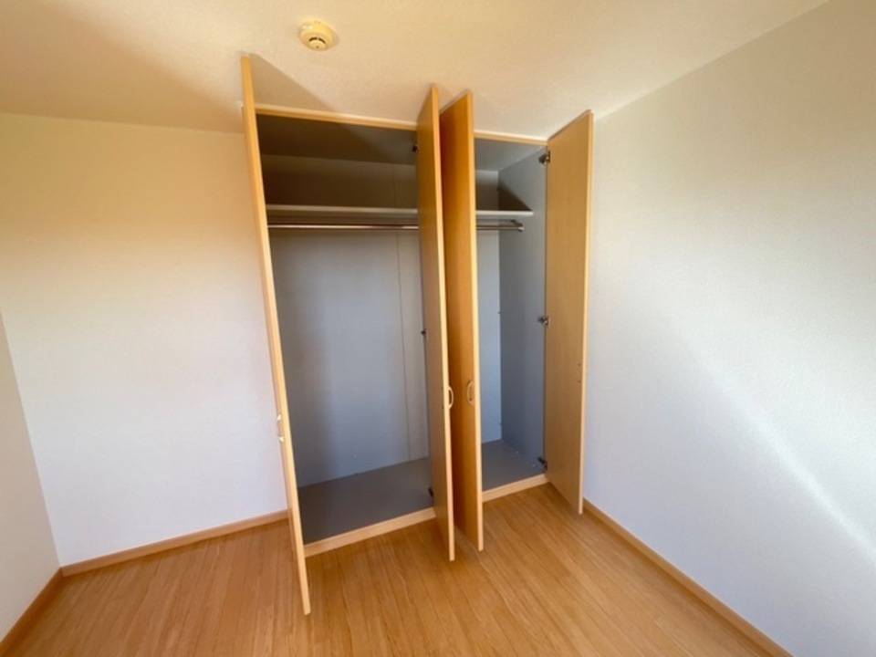 収納　クローゼット