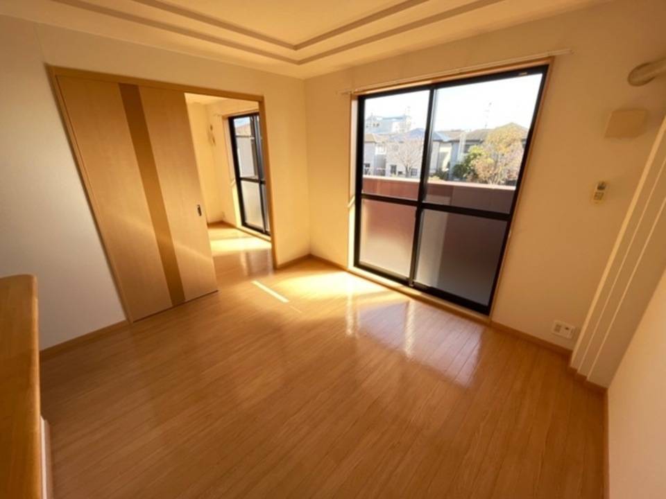 居室・リビング　リビング