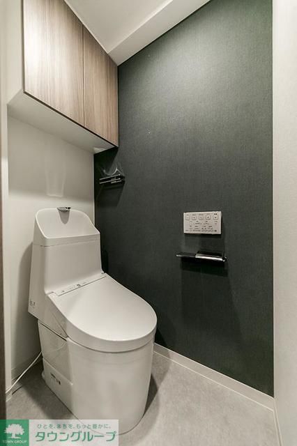 トイレ　※写真は同タイプ住戸です。