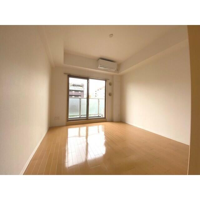 居室・リビング　?