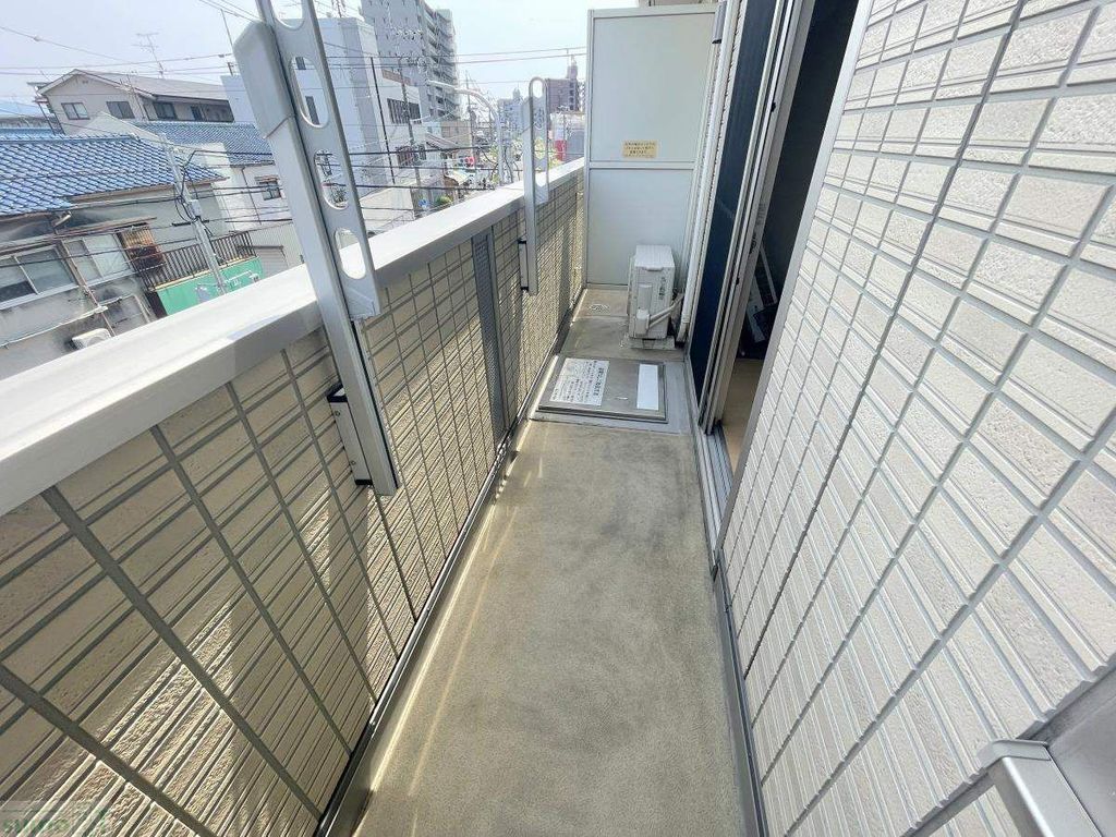 バルコニー　庭