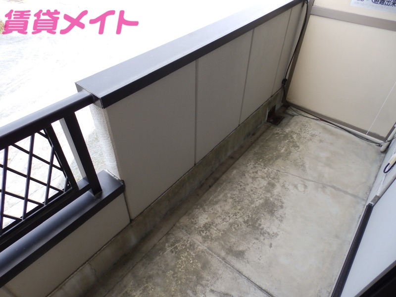 バルコニー　同型参考写真