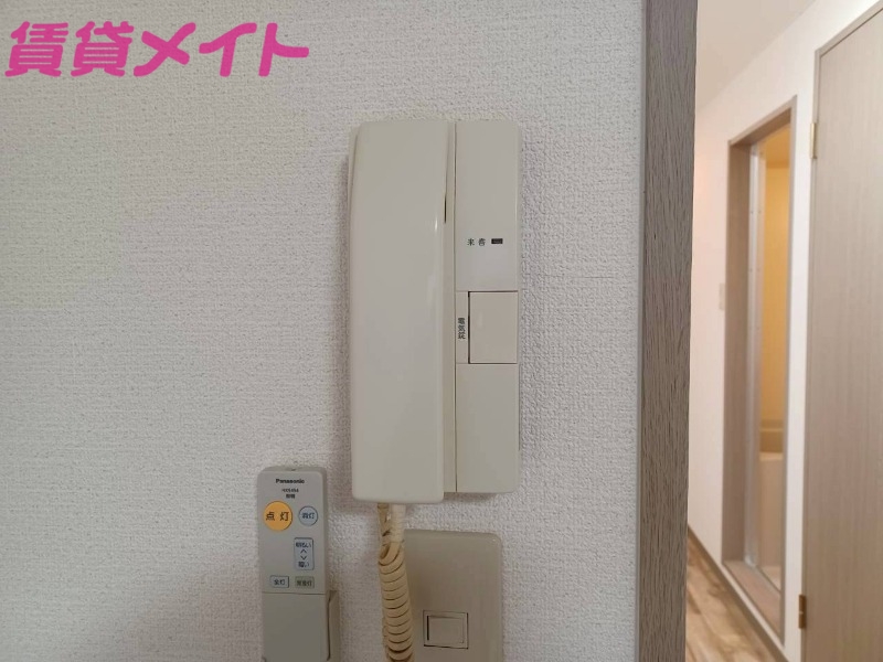 セキュリティ　同型参考写真