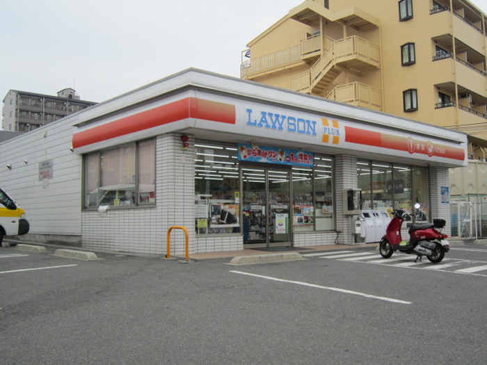 コンビニ　ローソン（コンビニ）まで270m