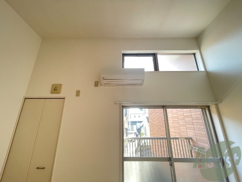 その他設備　エアコン設置済みです。寒暖対策も安心ですね、