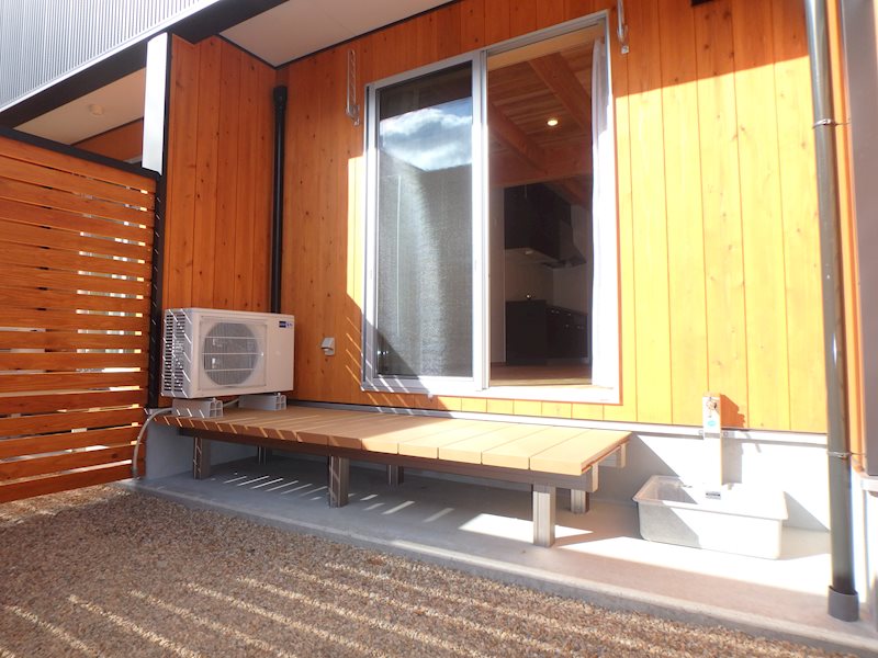 バルコニー　専用庭・ウッドデッキ・外部水栓