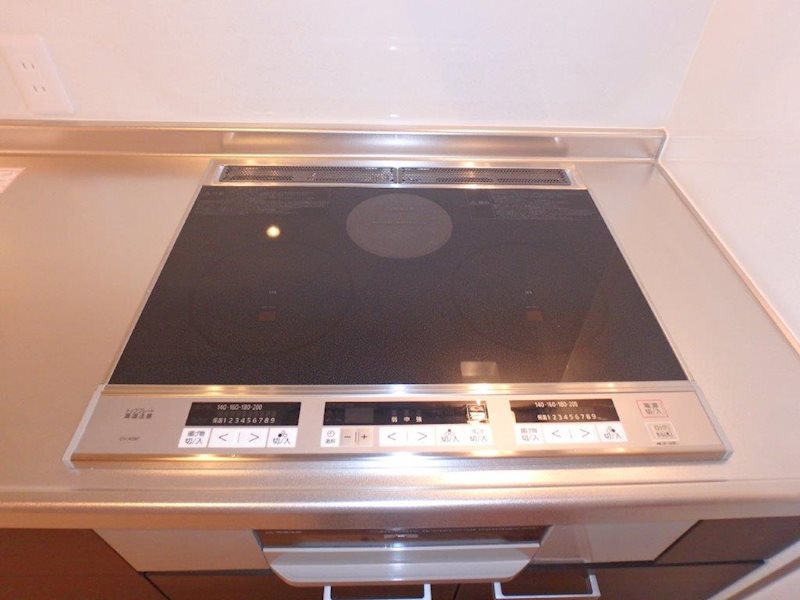 その他設備　IHクッキングヒーター