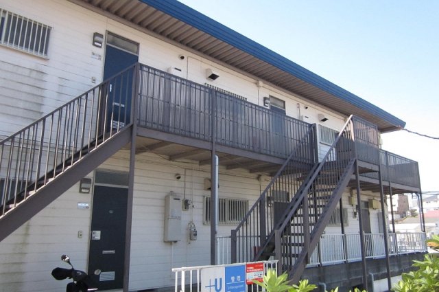 建物外観　落ち着いた雰囲気の外観です