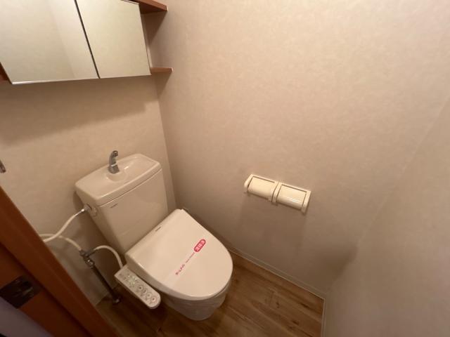 トイレ　シャワー付トイレ