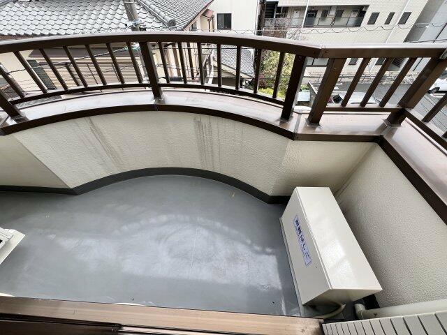 バルコニー　?