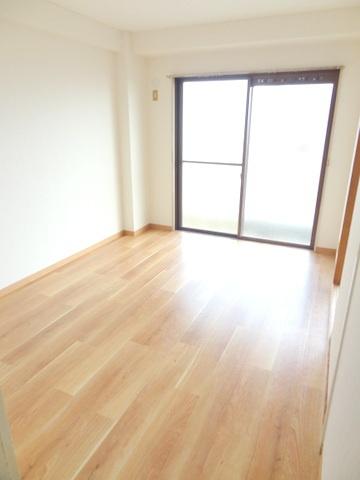 その他部屋・スペース　★ピカピカのフローリング★